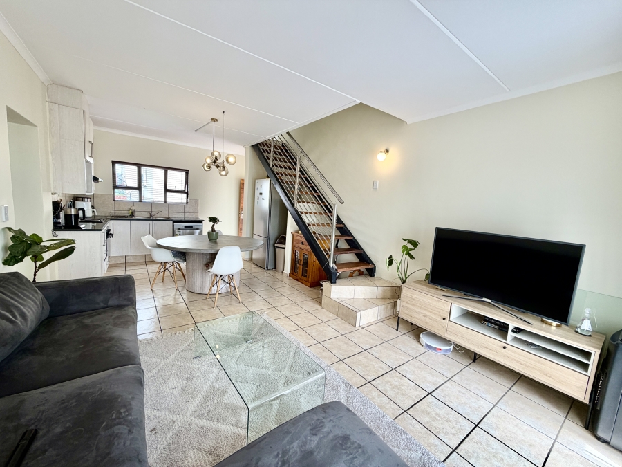 3 Bedroom Property for Sale in Barbeque Downs Gauteng