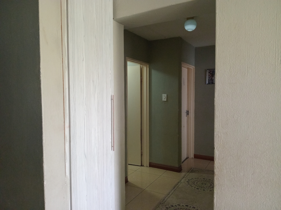 3 Bedroom Property for Sale in Whitney Gardens Gauteng