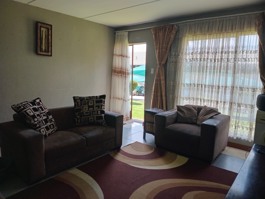 3 Bedroom Property for Sale in Whitney Gardens Gauteng