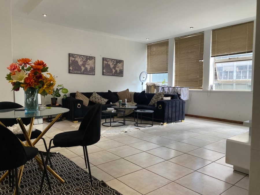 2 Bedroom Property for Sale in Marshalltown Gauteng