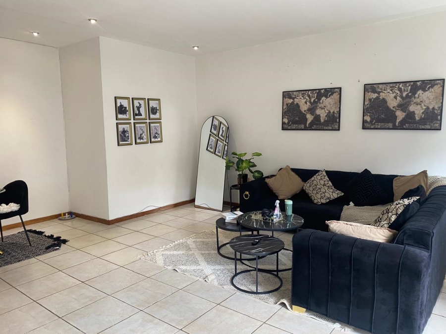 2 Bedroom Property for Sale in Marshalltown Gauteng