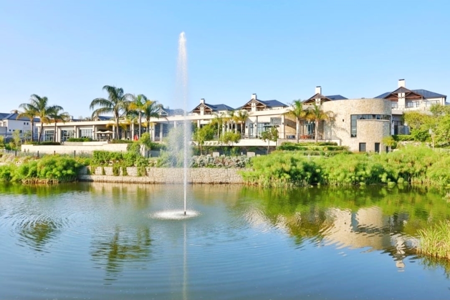 To Let 2 Bedroom Property for Rent in The Polofields Gauteng