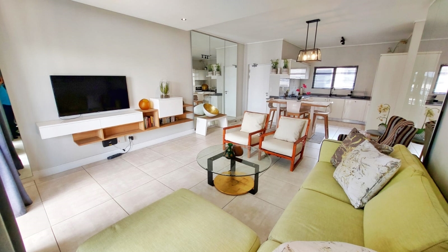 To Let 2 Bedroom Property for Rent in The Polofields Gauteng