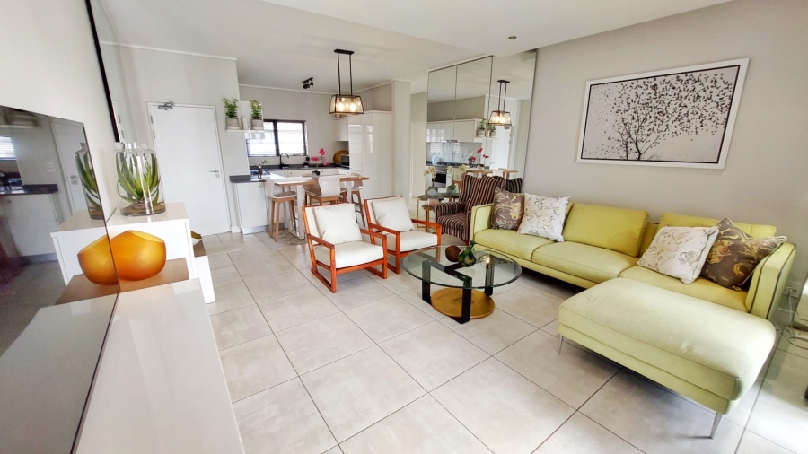 To Let 2 Bedroom Property for Rent in The Polofields Gauteng