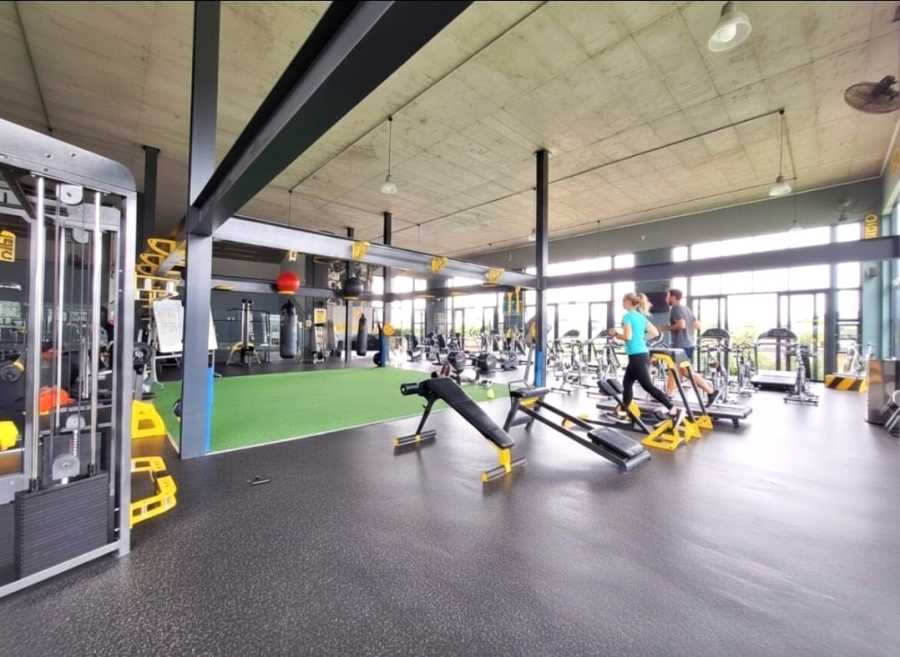 To Let 2 Bedroom Property for Rent in The Polofields Gauteng