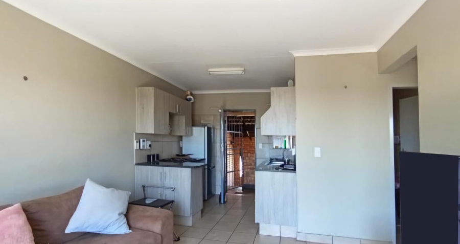 2 Bedroom Property for Sale in Montana Tuine Gauteng