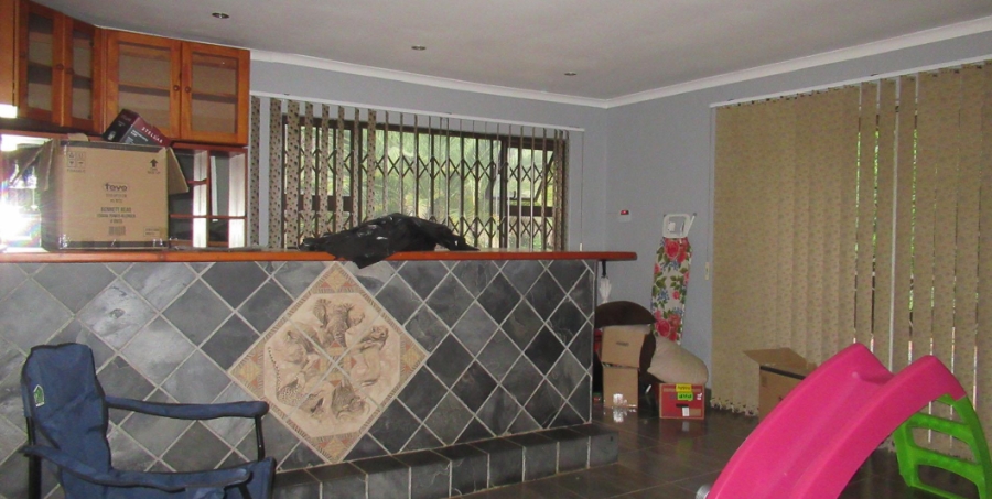 5 Bedroom Property for Sale in Kloofendal Gauteng