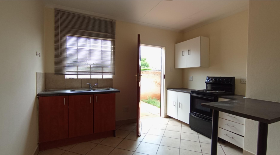 2 Bedroom Property for Sale in The Orchards Gauteng