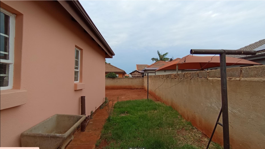 2 Bedroom Property for Sale in The Orchards Gauteng