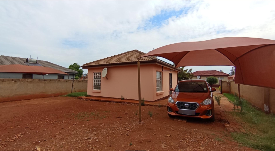 2 Bedroom Property for Sale in The Orchards Gauteng