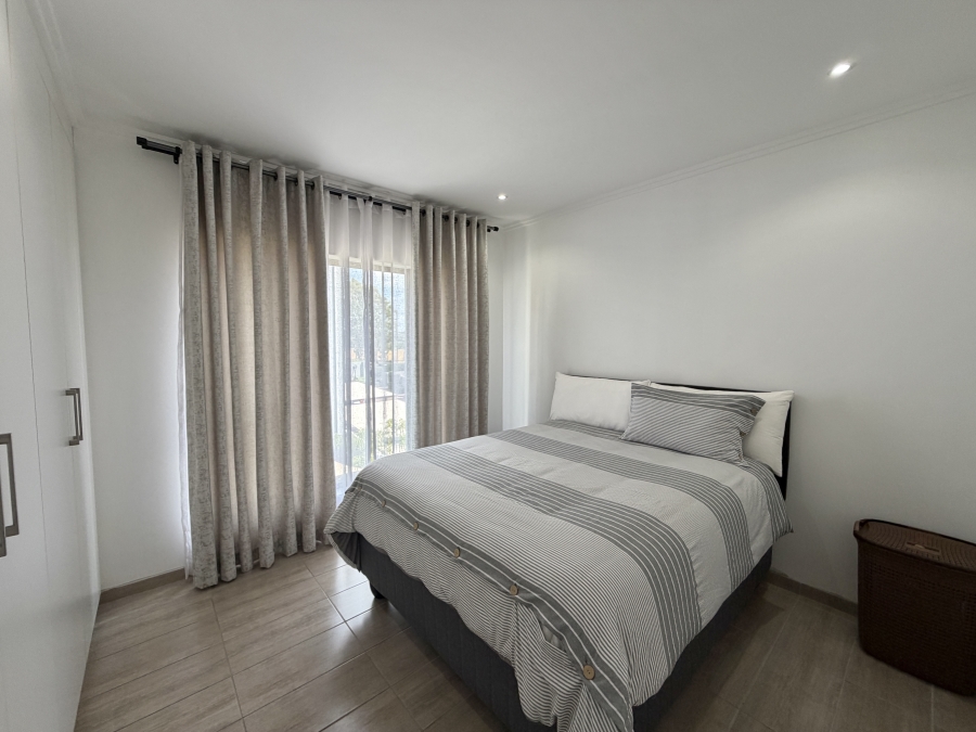 To Let 2 Bedroom Property for Rent in Barbeque Downs Gauteng