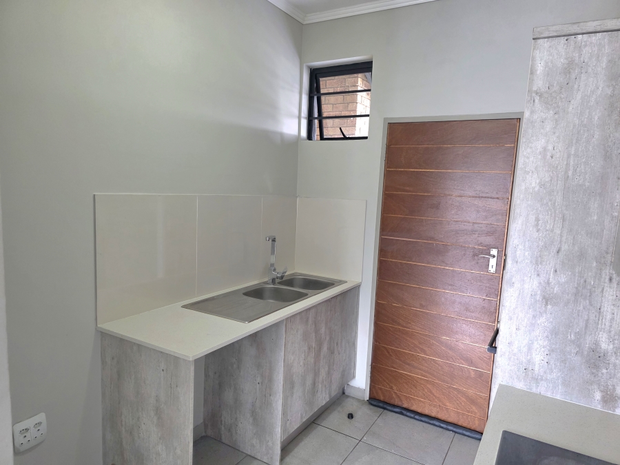 2 Bedroom Property for Sale in Amberfield Gauteng