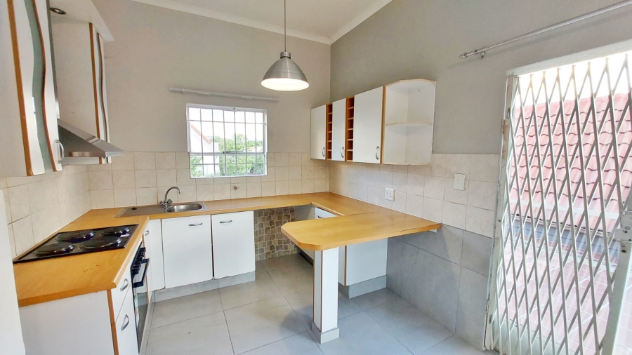 To Let 2 Bedroom Property for Rent in Halfway Gardens Gauteng