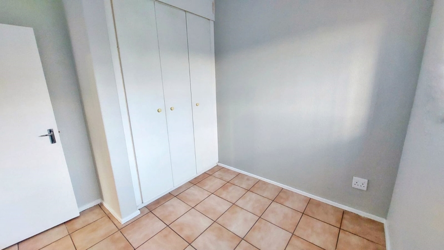 To Let 2 Bedroom Property for Rent in Halfway Gardens Gauteng
