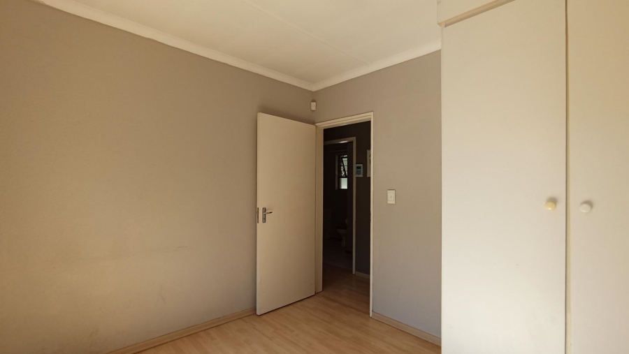 2 Bedroom Property for Sale in North Riding Gauteng