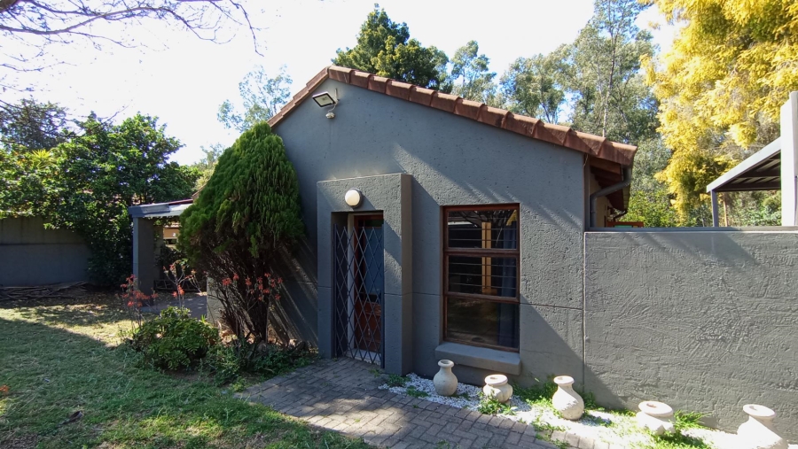 2 Bedroom Property for Sale in North Riding Gauteng
