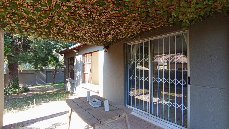 2 Bedroom Property for Sale in North Riding Gauteng