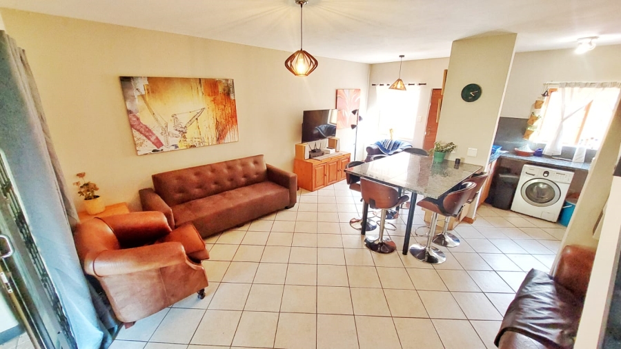 2 Bedroom Property for Sale in Noordwyk Gauteng