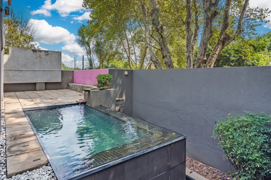 2 Bedroom Property for Sale in Melville Gauteng