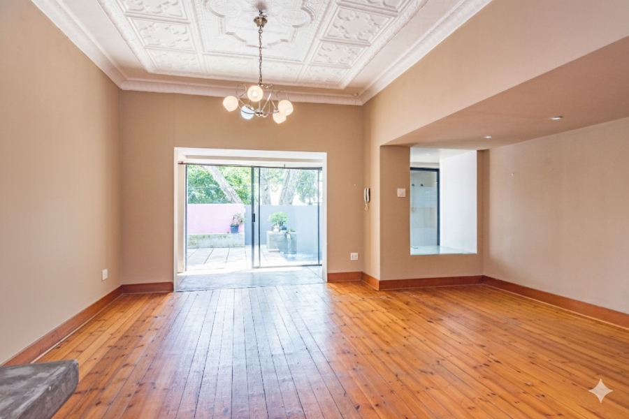 2 Bedroom Property for Sale in Melville Gauteng