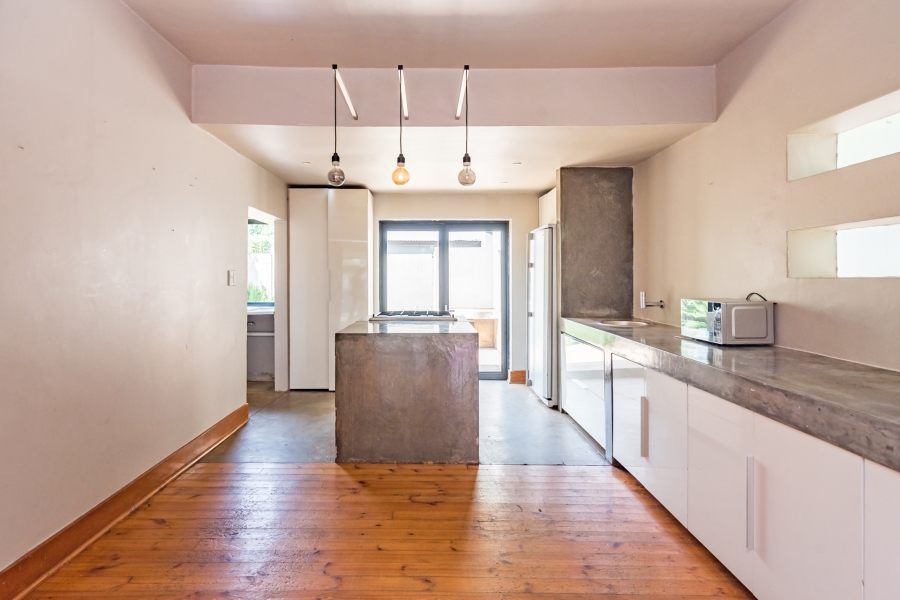 2 Bedroom Property for Sale in Melville Gauteng