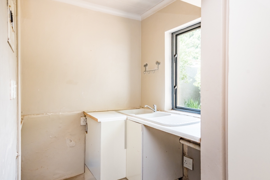 2 Bedroom Property for Sale in Melville Gauteng