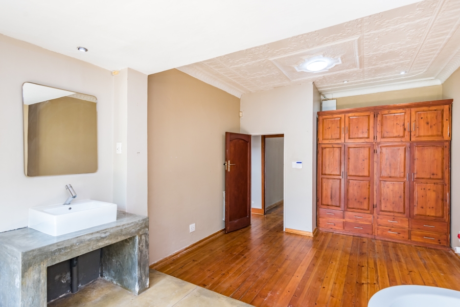 2 Bedroom Property for Sale in Melville Gauteng