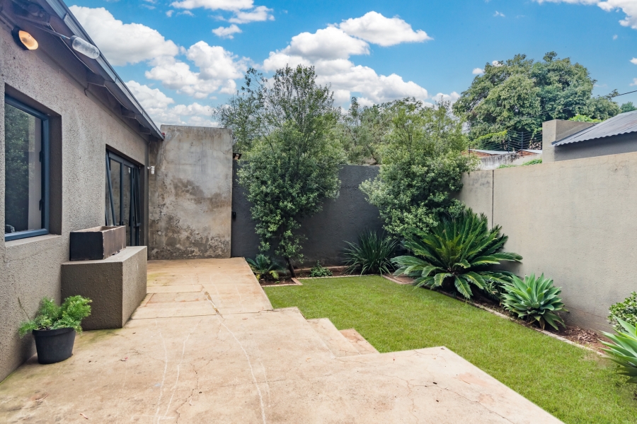 2 Bedroom Property for Sale in Melville Gauteng