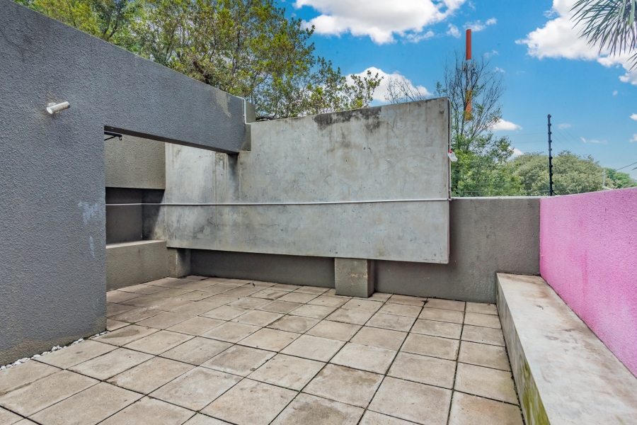 2 Bedroom Property for Sale in Melville Gauteng