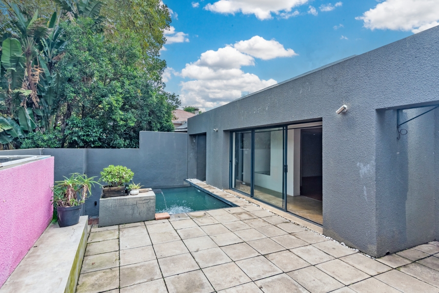 2 Bedroom Property for Sale in Melville Gauteng