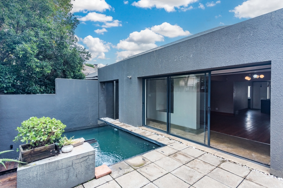 2 Bedroom Property for Sale in Melville Gauteng