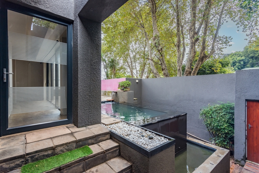 2 Bedroom Property for Sale in Melville Gauteng