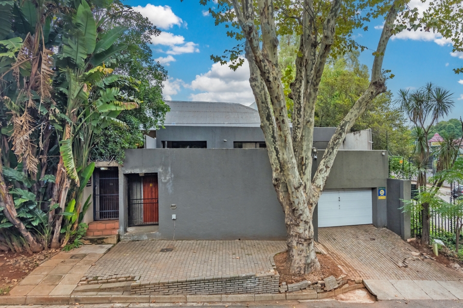 2 Bedroom Property for Sale in Melville Gauteng