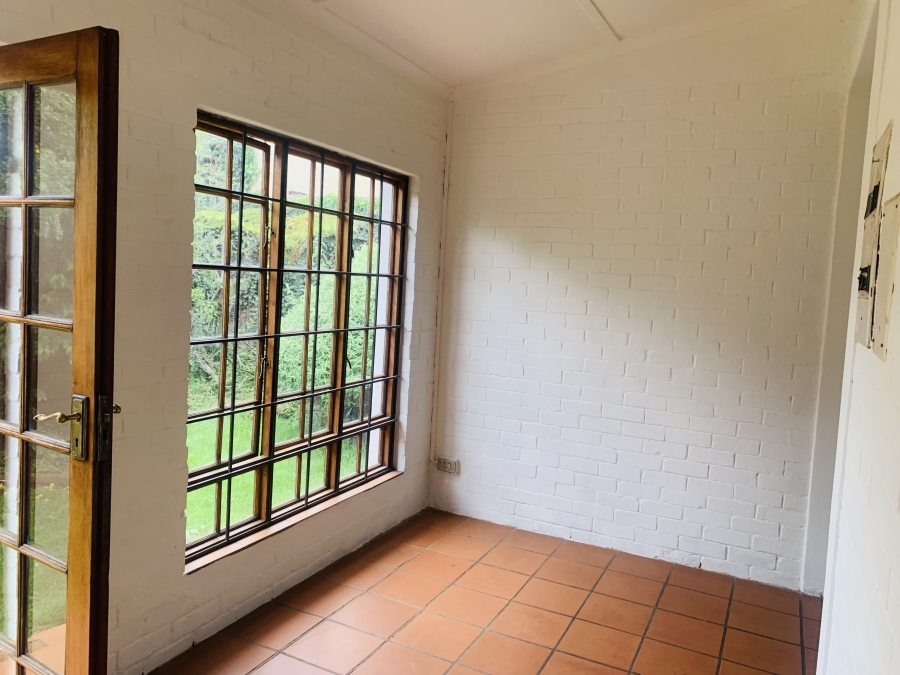 To Let 4 Bedroom Property for Rent in Kensington Gauteng