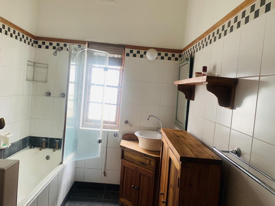 To Let 4 Bedroom Property for Rent in Kensington Gauteng