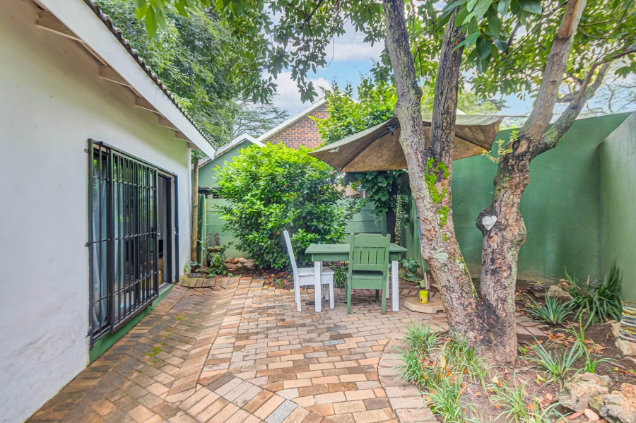 3 Bedroom Property for Sale in Bryanston Gauteng