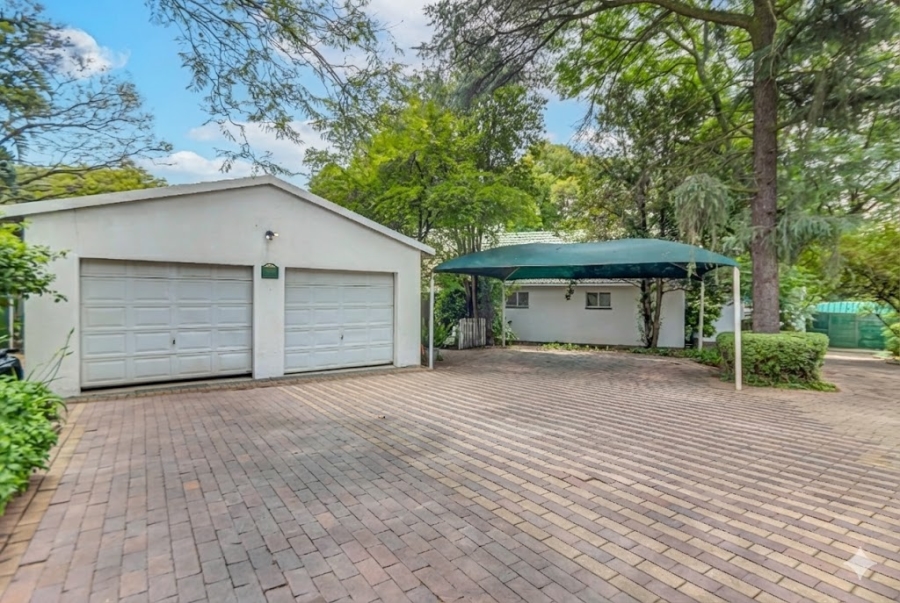 3 Bedroom Property for Sale in Bryanston Gauteng