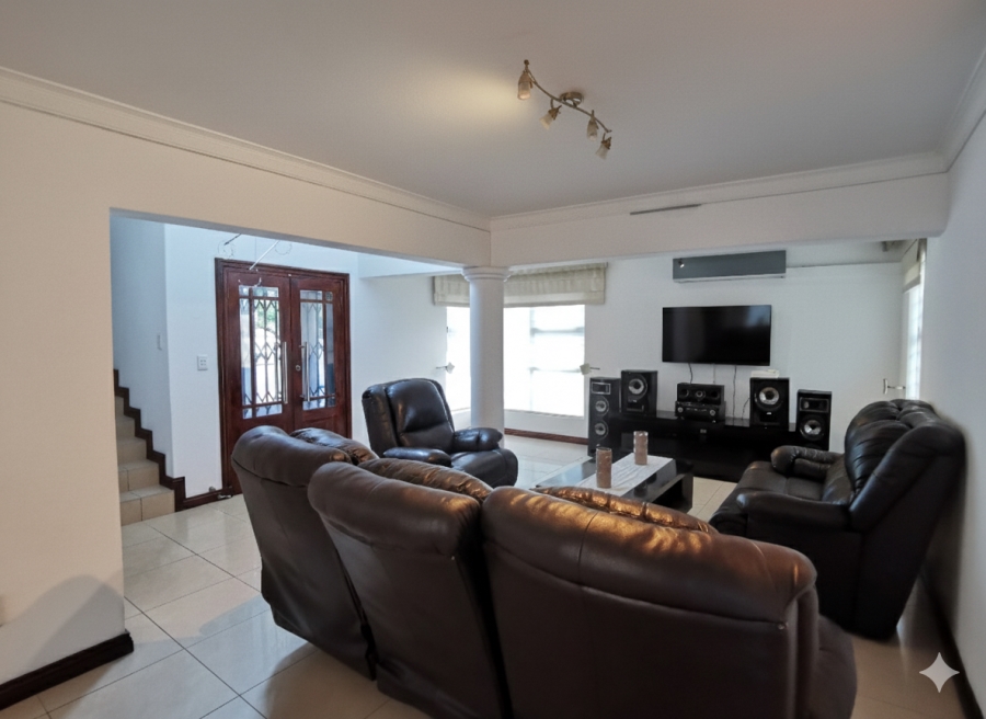 3 Bedroom Property for Sale in Bassonia Rock Gauteng