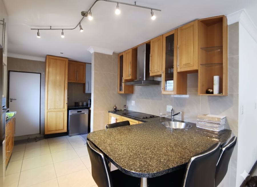 3 Bedroom Property for Sale in Bassonia Rock Gauteng