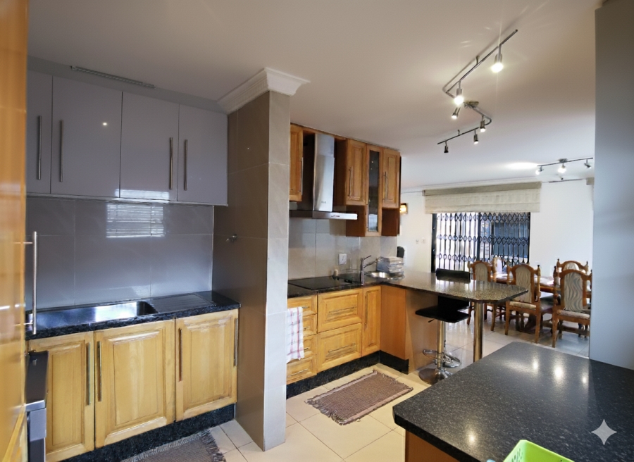 3 Bedroom Property for Sale in Bassonia Rock Gauteng