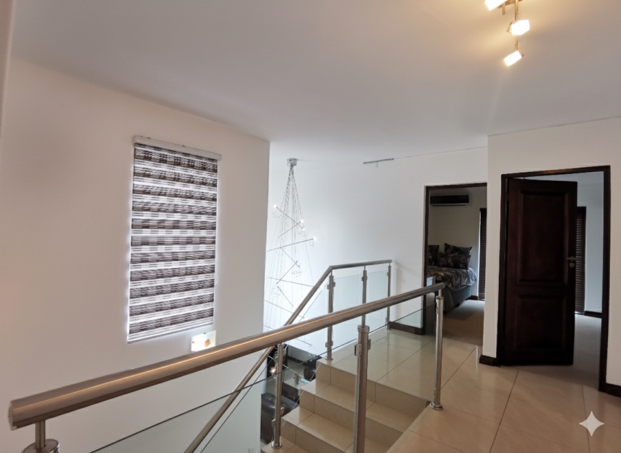 3 Bedroom Property for Sale in Bassonia Rock Gauteng