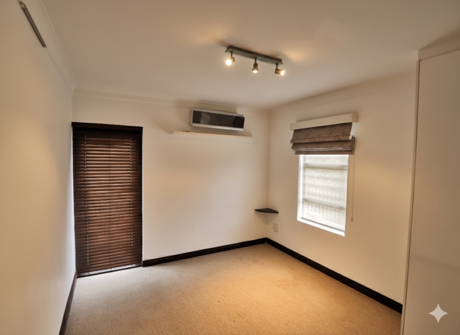 3 Bedroom Property for Sale in Bassonia Rock Gauteng