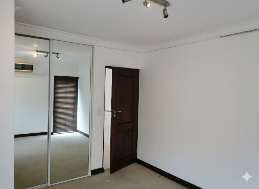 3 Bedroom Property for Sale in Bassonia Rock Gauteng