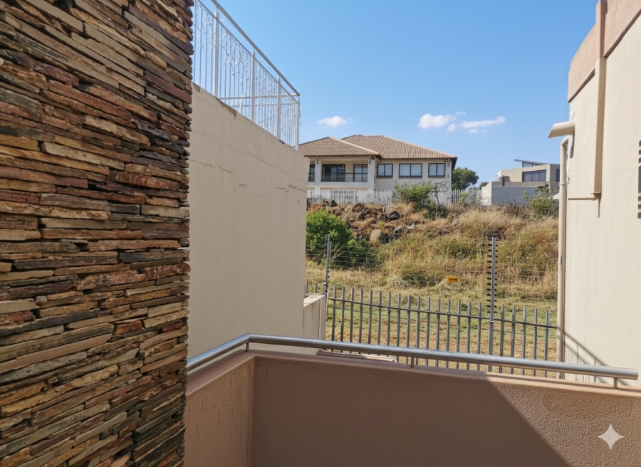 3 Bedroom Property for Sale in Bassonia Rock Gauteng