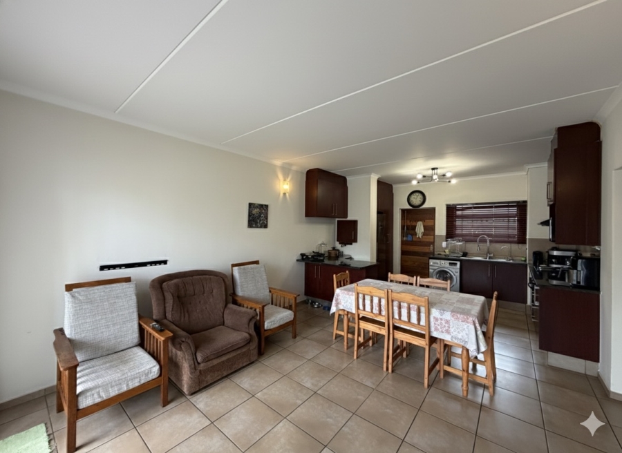 2 Bedroom Property for Sale in Barbeque Downs Gauteng