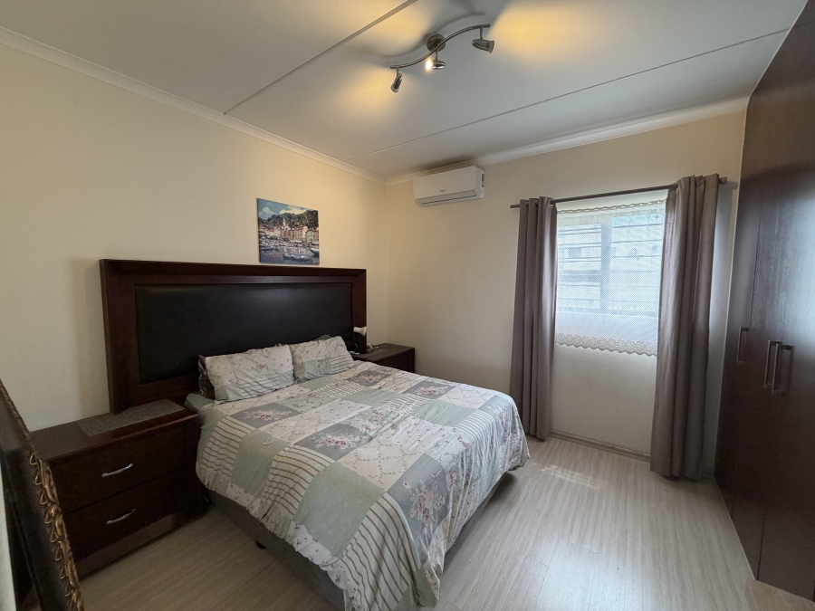 2 Bedroom Property for Sale in Barbeque Downs Gauteng