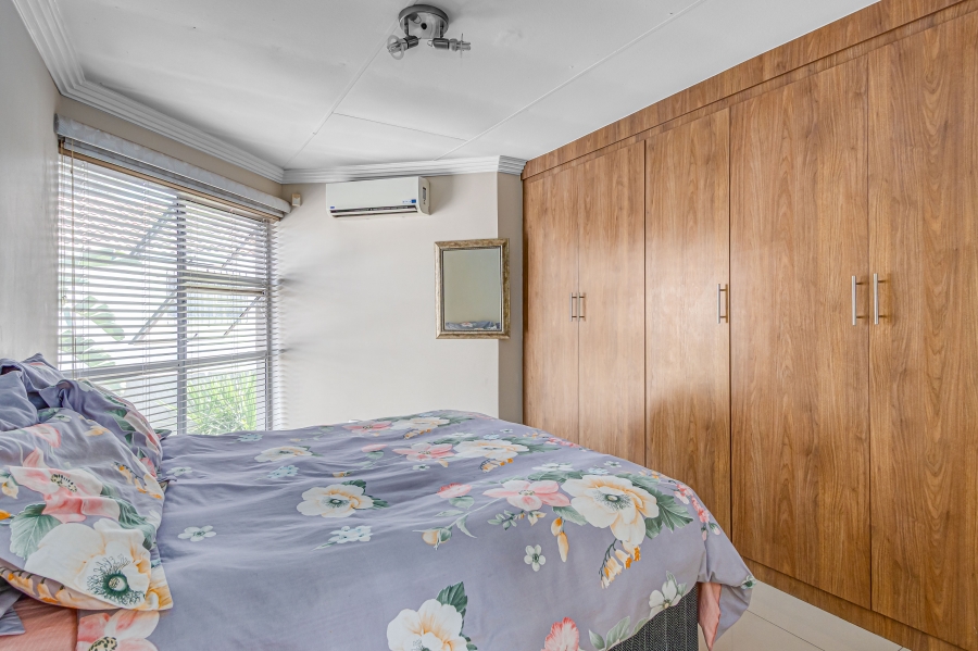 2 Bedroom Property for Sale in Sunninghill Gauteng