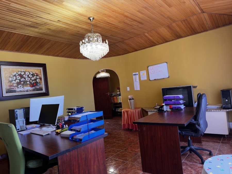 5 Bedroom Property for Sale in Ninapark Gauteng