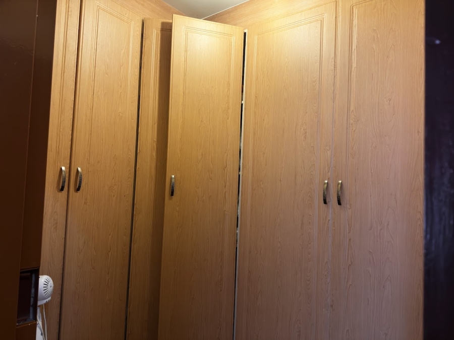 5 Bedroom Property for Sale in Ninapark Gauteng