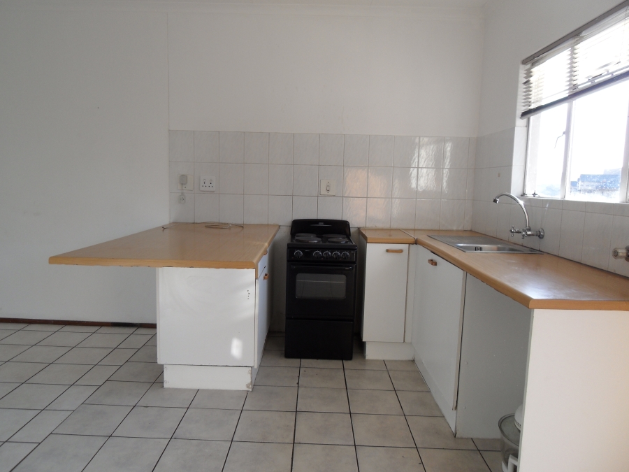 To Let 1 Bedroom Property for Rent in Rembrandt Park Gauteng
